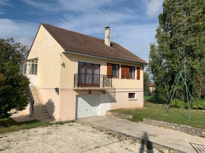 MAISON A VENDRE - ESTERNAY - 135 m2 - 259000 €