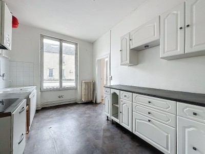 APPARTEMENT T5 A VENDRE - LA FERTE GAUCHER - 92 m2 - 104000€