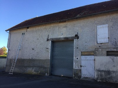 GRANGE ET ATELIER A VENDRE - LA FERTE GAUCHER - 179500 €