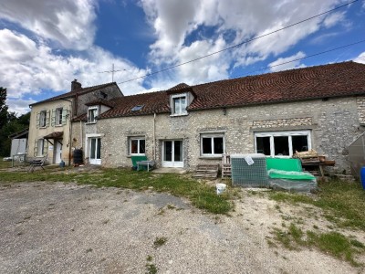 FERMETTE - LA FERTE GAUCHER - 315 m2 - VENDU