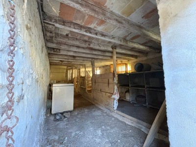 Ensemble de bâtiments + Terre Agricole A VENDRE - LA FERTE GAUCHER - 129 000 €