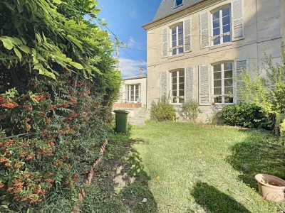 MAISON A VENDRE - LA FERTE GAUCHER - 150 m2 - 238000€