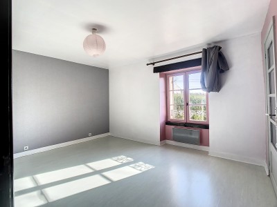 MAISON A VENDRE - CHOISY EN BRIE - 295 m2 - 388000 €