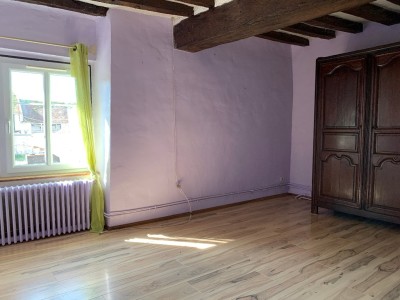 CORPS DE FERME A VENDRE - LA FERTE GAUCHER - 240 m2 - 420000 €