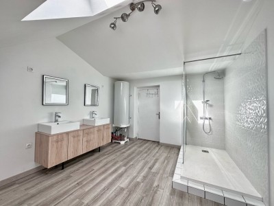 MAISON A VENDRE - LA FERTE GAUCHER - 160 m2 - 198000 €