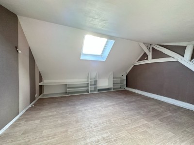 MAISON A VENDRE - LA FERTE GAUCHER - 160 m2 - 198000 €
