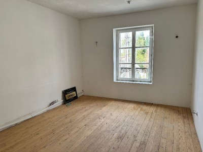 MAISON A VENDRE - LA FERTE GAUCHER - 178 m2 - 105000€