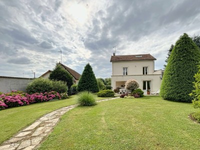 MAISON A VENDRE - LA FERTE GAUCHER - 150 m2 - 259000€