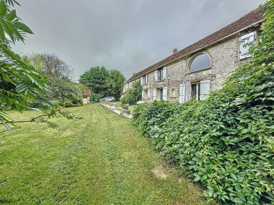 MAISON - LA FERTE GAUCHER - 250 m2 - VENDU