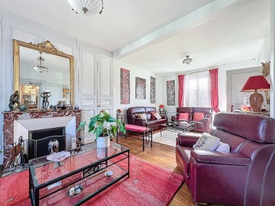 MAISON A VENDRE - LA FERTE GAUCHER - 214 m2 - 468000€