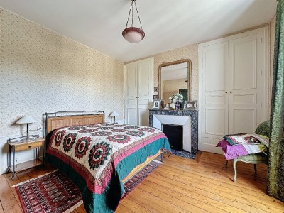 MAISON A VENDRE - LA FERTE GAUCHER - 214 m2 - 468000€