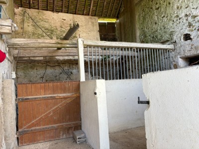 MAISON A VENDRE - LA FERTE GAUCHER - 280 m2 - 279000€