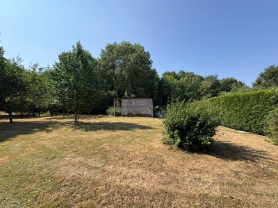 MAISON DE CAMPAGNE A VENDRE - LA FERTE GAUCHER - 180 m2 - 192 000 €