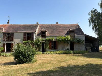 MAISON DE CAMPAGNE A VENDRE - LA FERTE GAUCHER - 180 m2 - 192 000 €