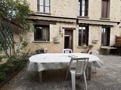 MAISON 5 CHAMBRES A VENDRE - LA FERTE GAUCHER - 150 m2 - 231 000 €