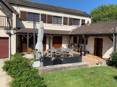 MAISON A VENDRE - LA FERTE GAUCHER - 190 m2 - 299900€