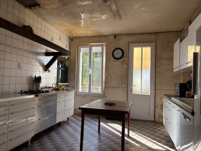 LONGERE A VENDRE - ST LEGER - 107 m2 - 176 000 €