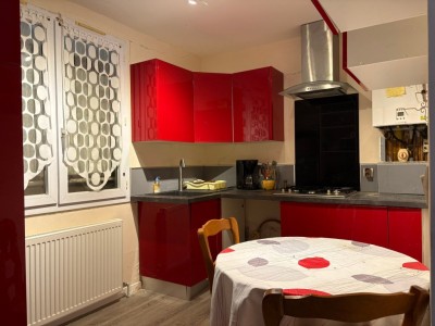 MAISON A VENDRE - VILLENEUVE SUR BELLOT - 60 m2 - 120000€