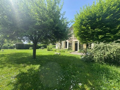 MAISON A VENDRE - VILLENEUVE SUR BELLOT - 105 m2 - 179000€
