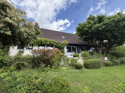 MAISON A VENDRE - VILLENEUVE SUR BELLOT - 250 m2 - 403 000 €
