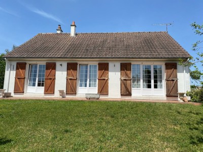 PLAIN PIED A VENDRE - LA FERTE GAUCHER - 90 m2 - 225000 €