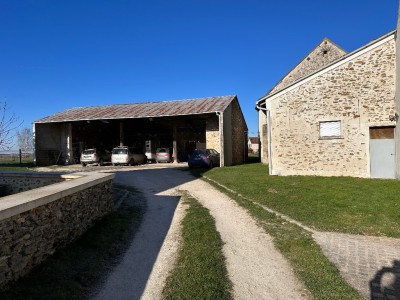 CORPS DE FERME A VENDRE - COULOMMIERS - 185 m2 - 655000 €