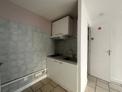 STUDIO A VENDRE - LA FERTE GAUCHER - 20.3 m2 - 53 000 €
