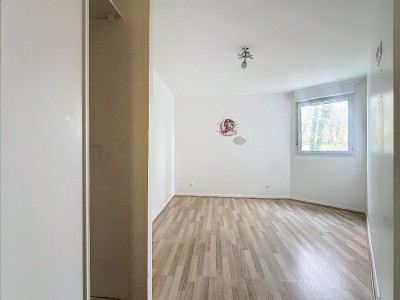 APPARTEMENT T3 A VENDRE - LA FERTE GAUCHER - 65 m2 - 115000€