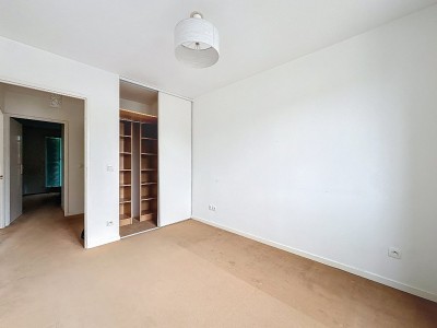 APPARTEMENT T4 A VENDRE - COULOMMIERS - 74.45 m2 - 219 000 €