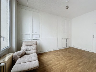 APPARTEMENT T5 A VENDRE - LA FERTE GAUCHER - 92 m2 - 104000€