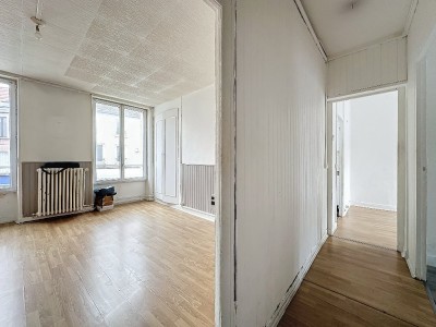 APPARTEMENT T5 A VENDRE - LA FERTE GAUCHER - 92 m2 - 104000€