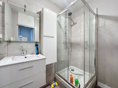 APPARTEMENT T5 A VENDRE - LA FERTE GAUCHER - 92 m2 - 104000€