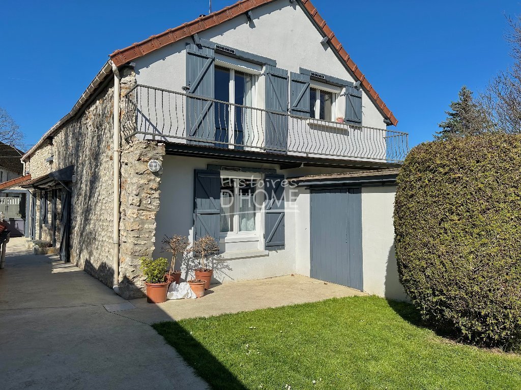 MAISON A VENDRE - LA FERTE GAUCHER - 192 m2 - 330�000�&euro;