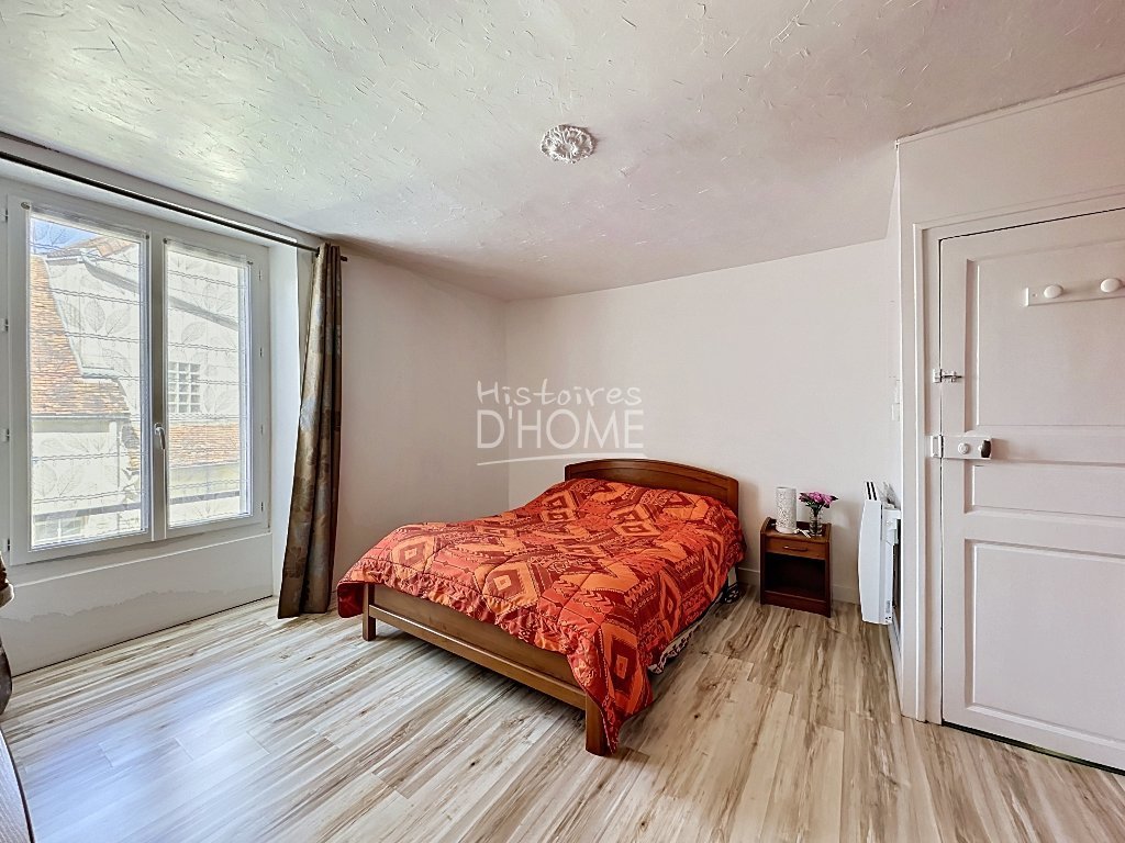 Maison de Ville A VENDRE - LA FERTE GAUCHER - 125 m2 - 164 000 &euro;