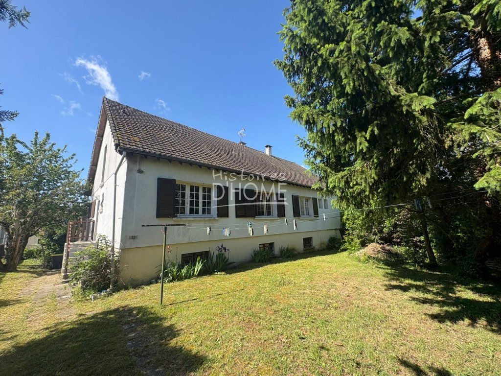 MAISON A VENDRE - LA FERTE GAUCHER - 144 m2 - 226 000 &euro;