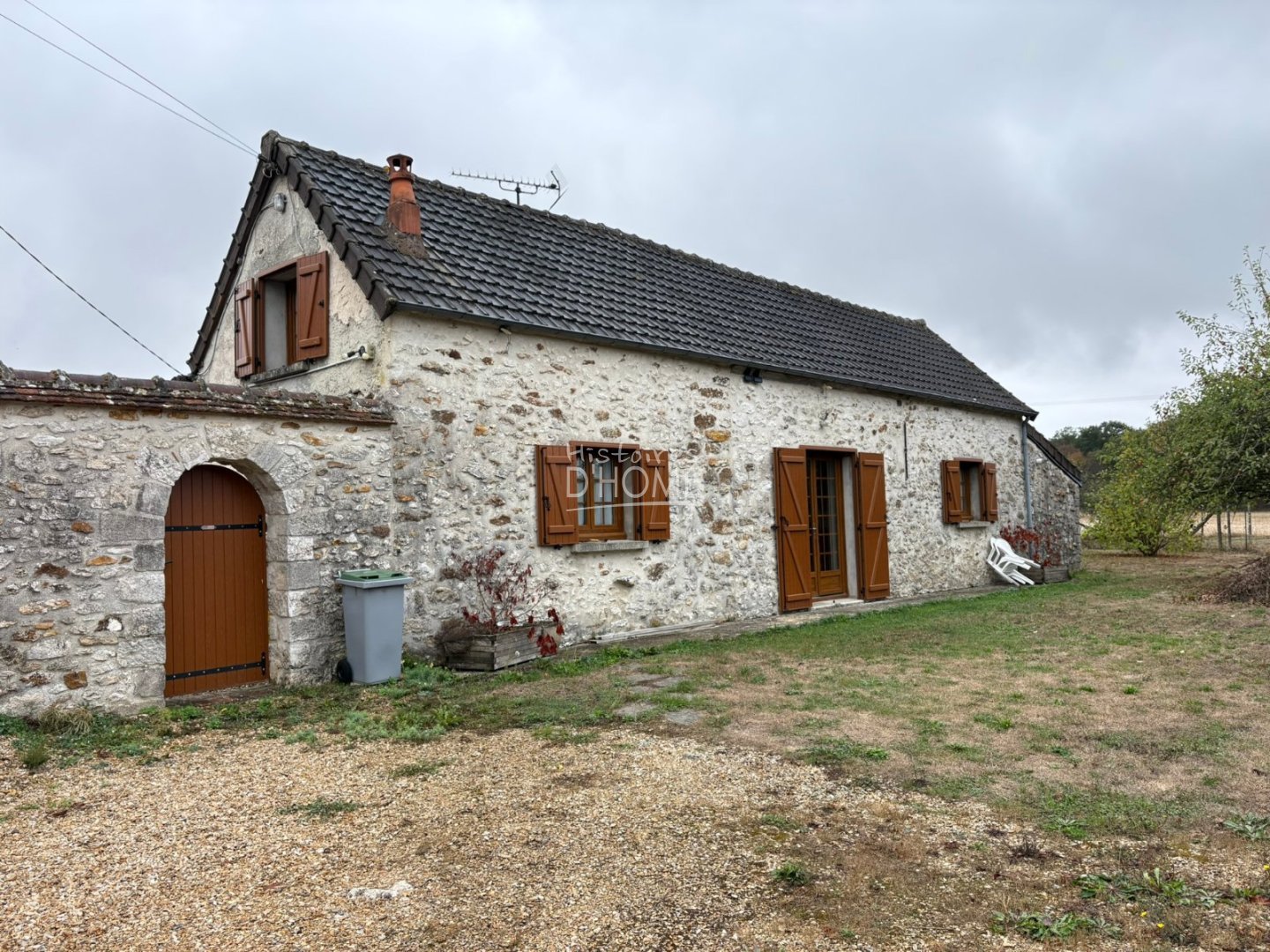 MAISON EN PIERRES A VENDRE - LA FERTE GAUCHER - 90 m2 - 159 000 &euro;