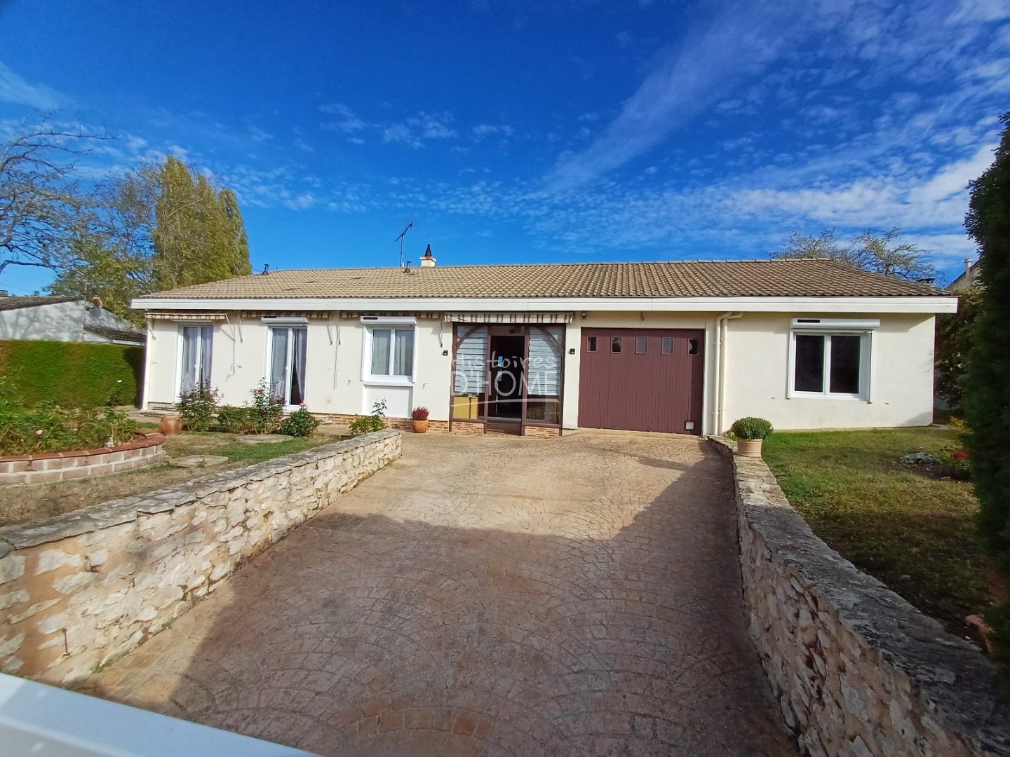 MAISON DE PLAIN PIED A VENDRE - LA FERTE GAUCHER - 107 m2 - 179 000 &euro;