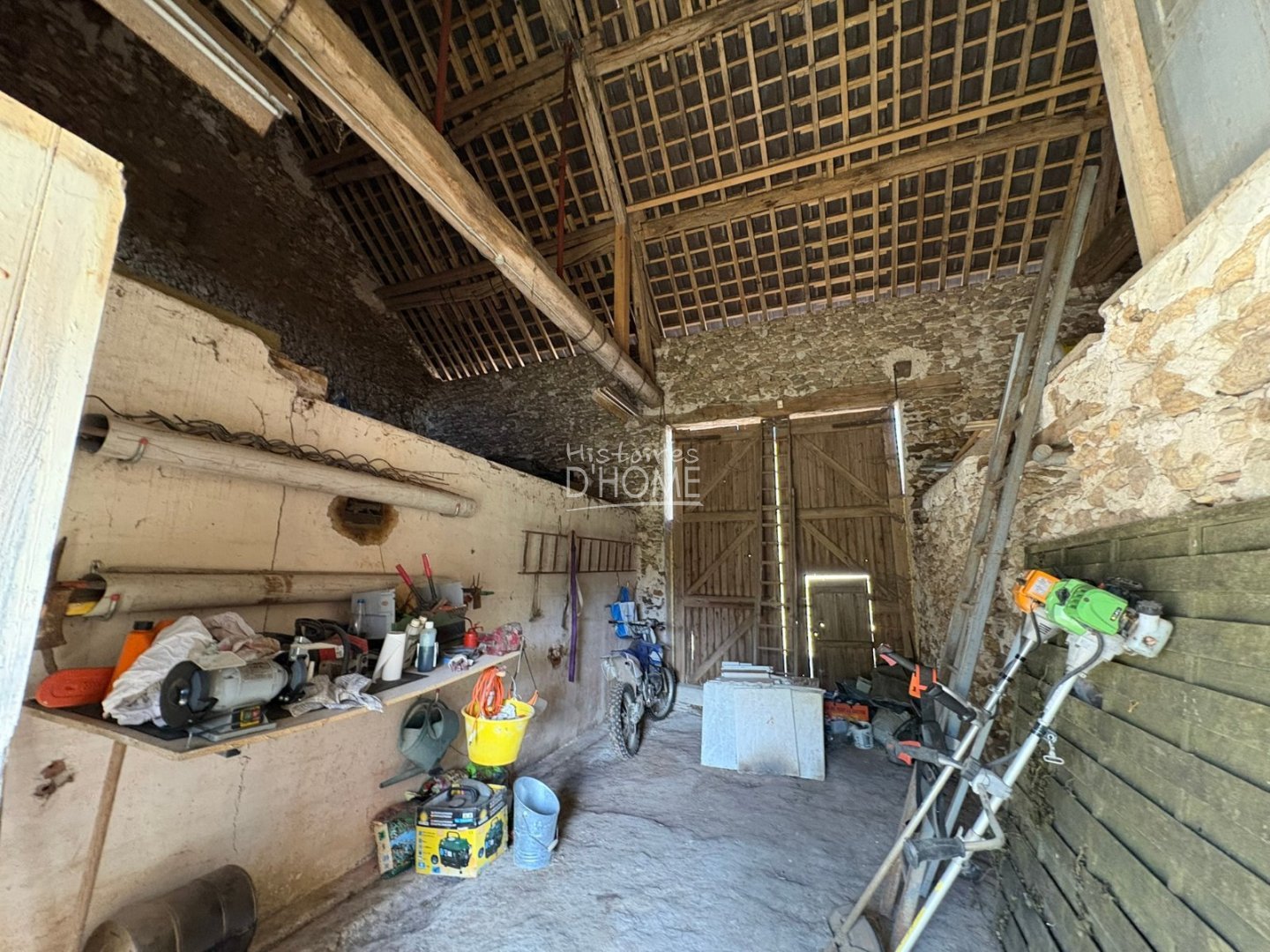 LONGERE A VENDRE - ST LEGER - 107 m2 - 176 000 &euro;