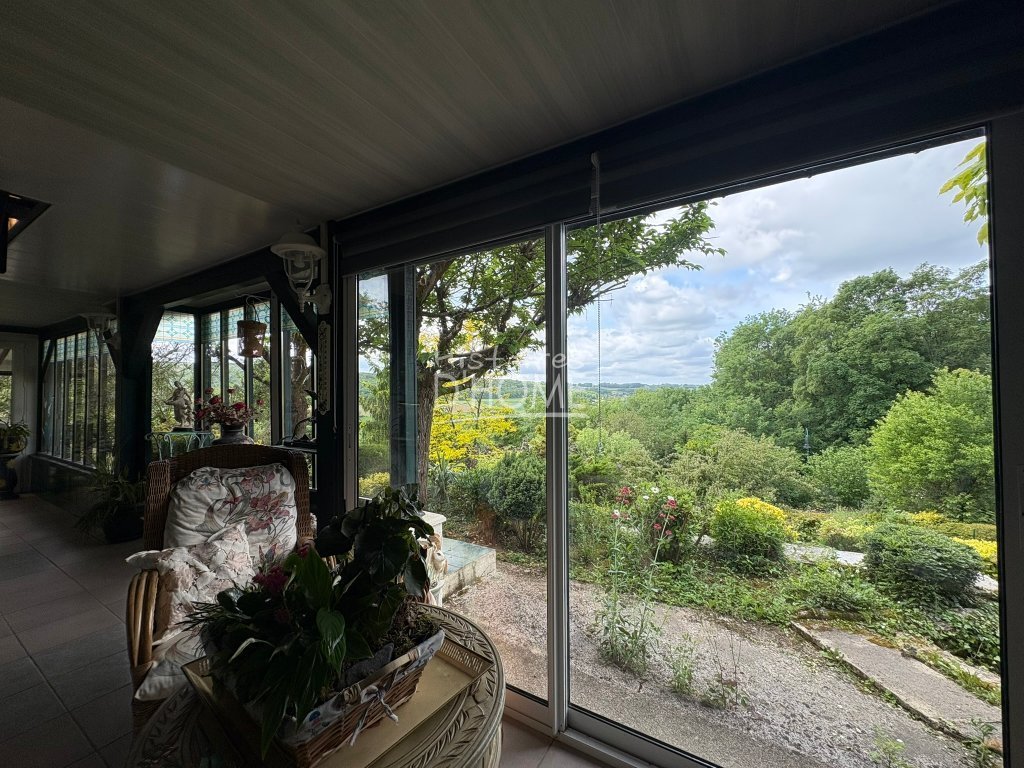 MAISON A VENDRE - VILLENEUVE SUR BELLOT - 250 m2 - 403 000 &euro;