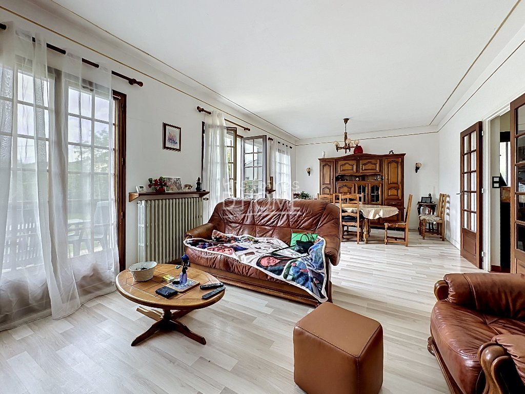 PLAIN PIED A VENDRE - LA FERTE GAUCHER - 98 m2 - 199 000 &euro;