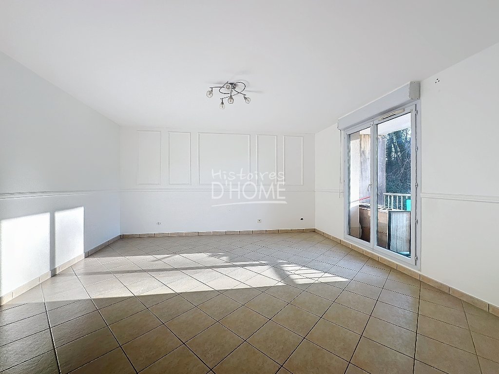 APPARTEMENT T3 A VENDRE - LA FERTE GAUCHER - 65 m2 - 115000€